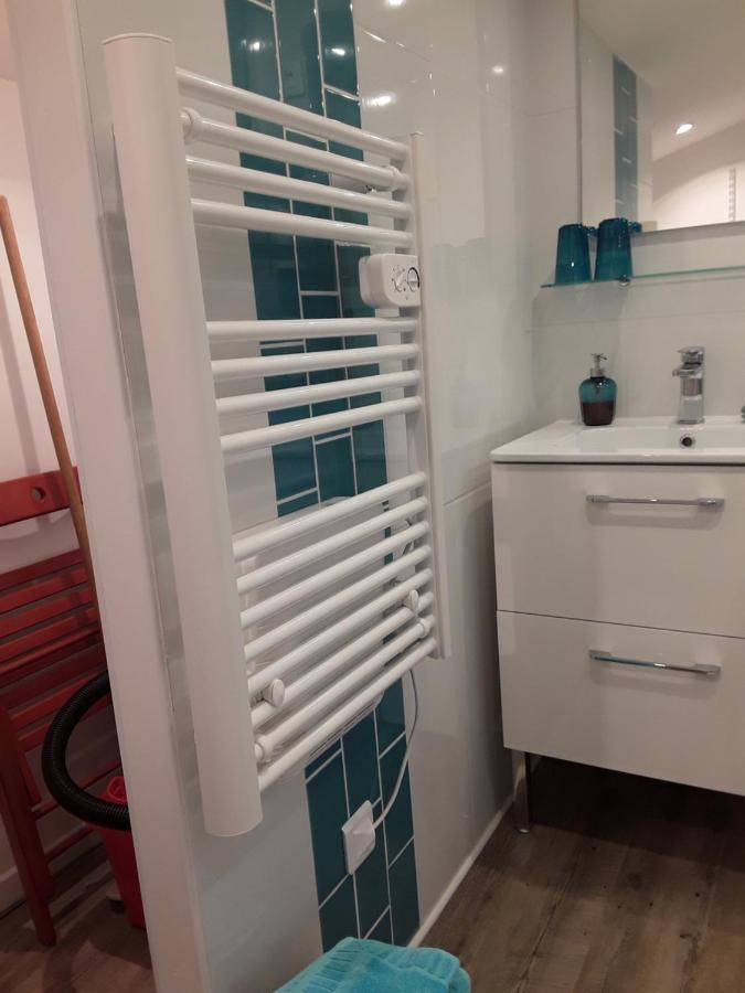Ferienwohnung Yofanto Sénas Exterior foto