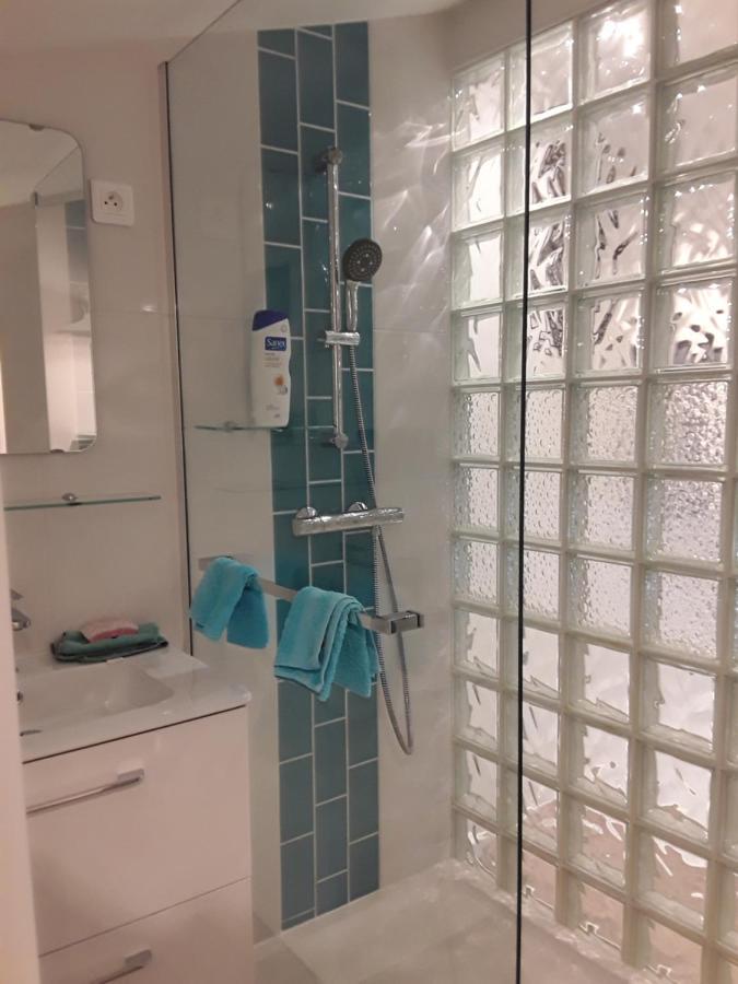 Ferienwohnung Yofanto Sénas Exterior foto