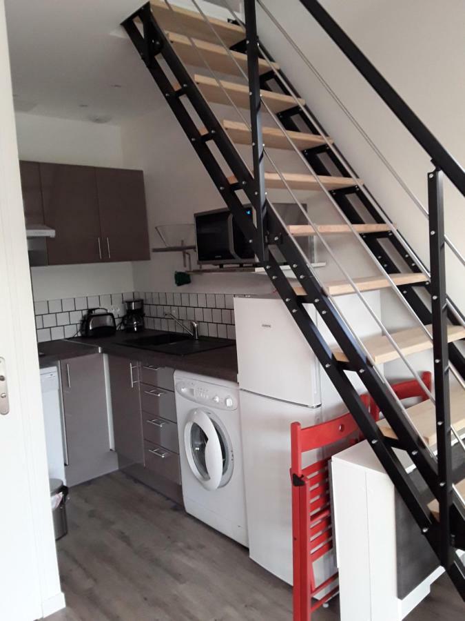 Ferienwohnung Yofanto Sénas Exterior foto