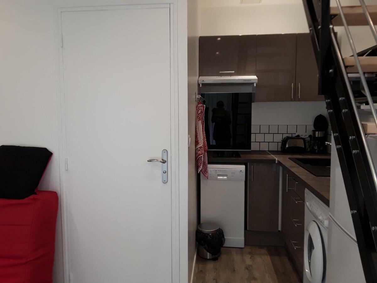 Ferienwohnung Yofanto Sénas Exterior foto